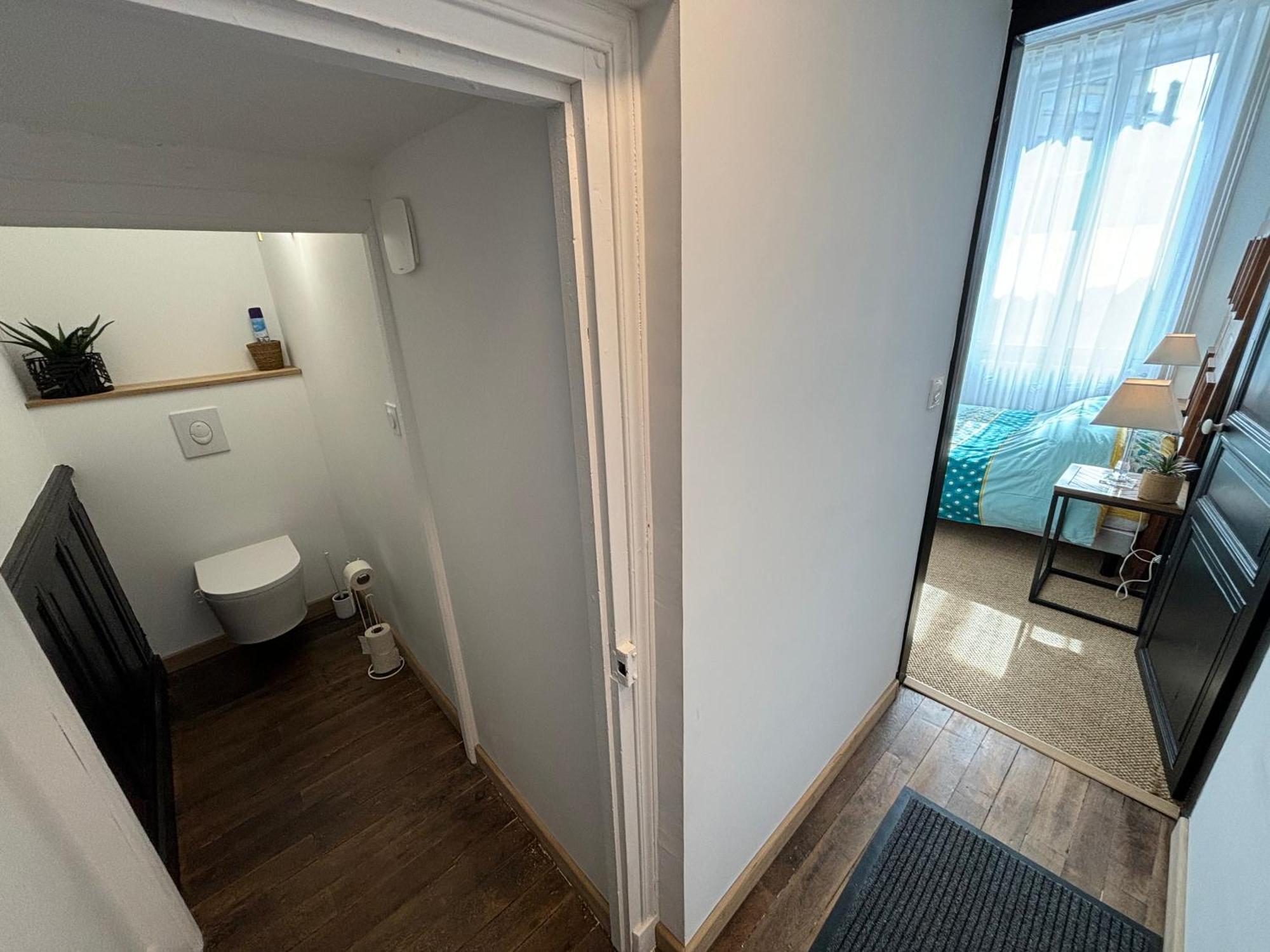 Maison A La Guitarde - Hotel Particulier Hippolyte Châteauroux Exteriör bild